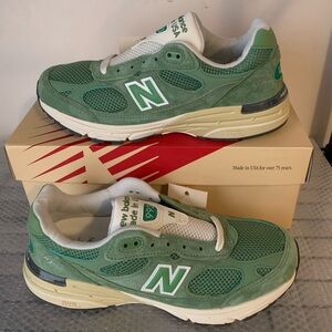 Teddy Santis x New Balance 993 Made in USA Chive U993GW - Men’s Size 8